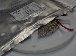 Banda flexibila cu 120 leduri cu iluminare in cant